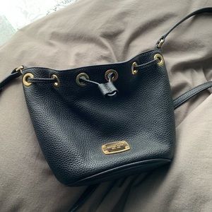 Michael Kors small bucket bag crossbody black